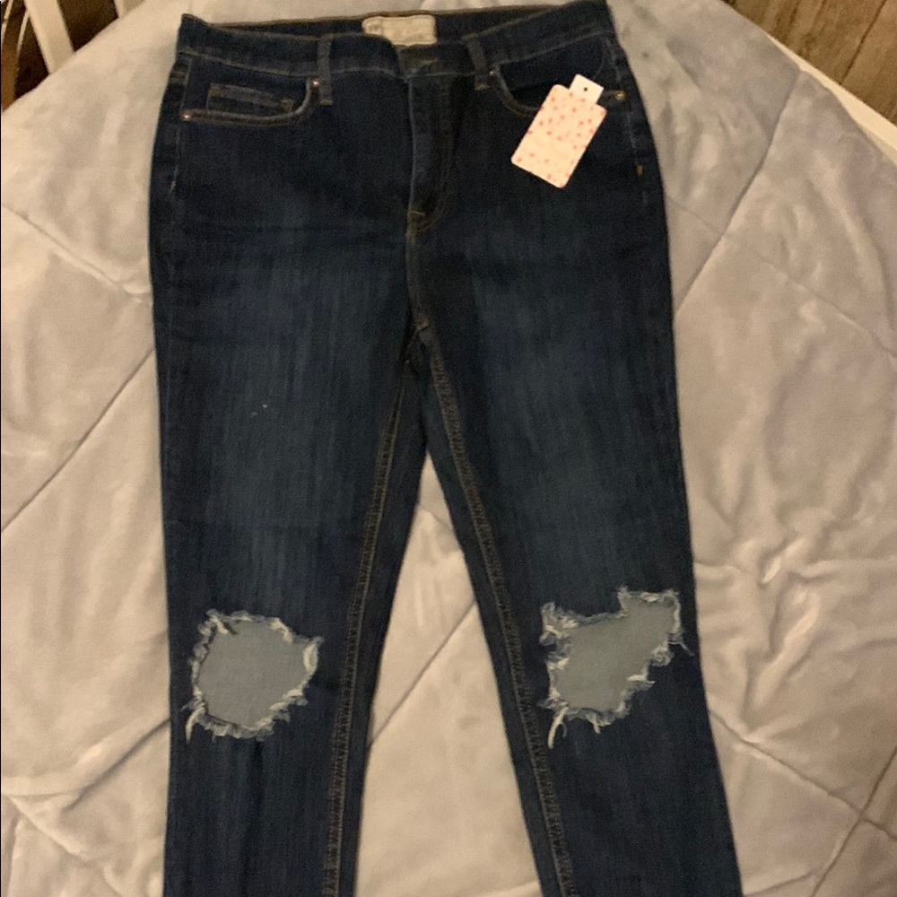 Free People NWT Distressed Dark Blue Women's Jeans size 31